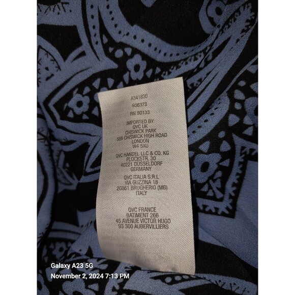 Bob Mackie Accordion Pleat Blouse Top M Blue White Artsy Bat Wing Sleeve - Picture 6 of 7